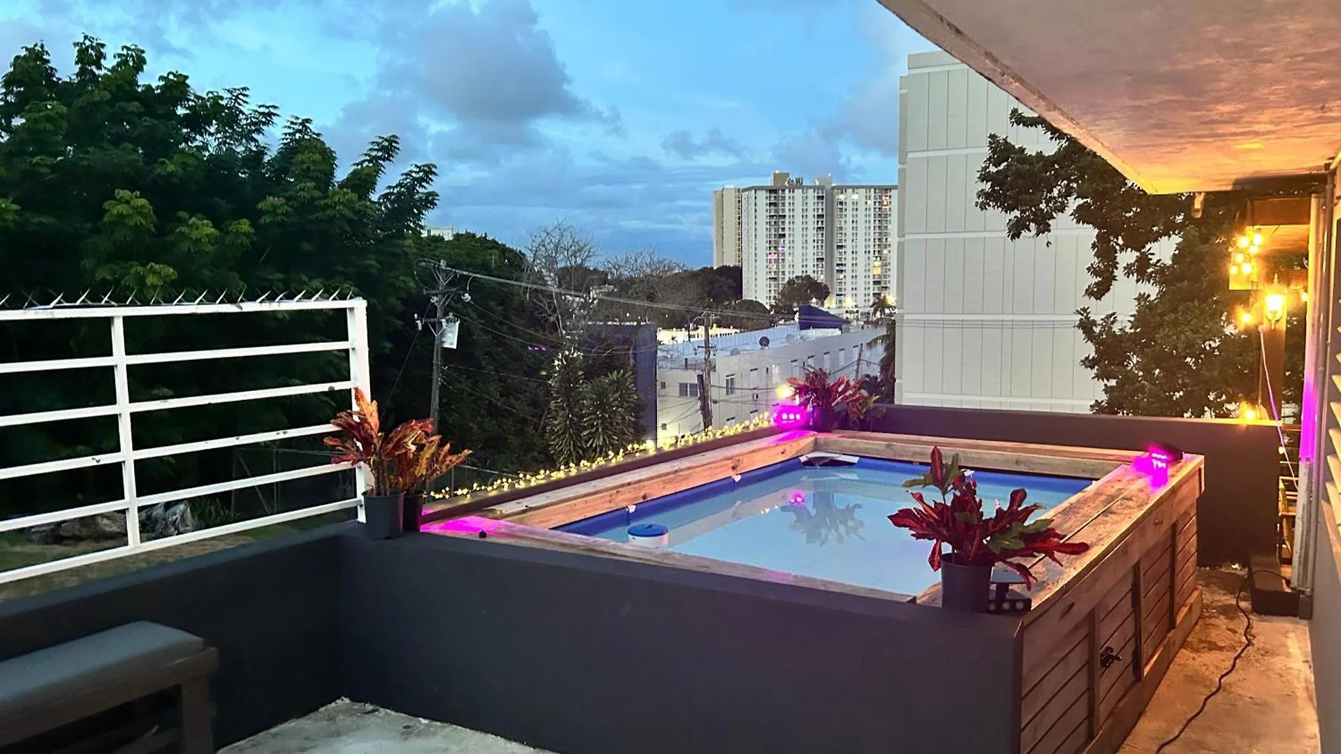 Big House Next To The Airport Villa San Juan 0*,  Puerto Rico